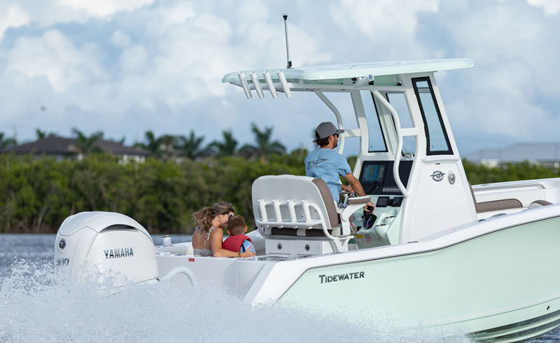 tidewater 232 adventure center console fishing boat